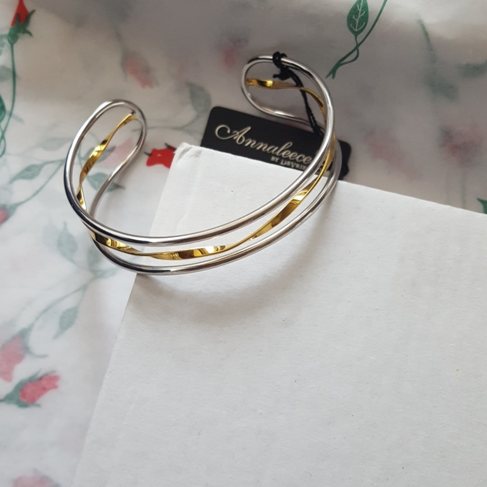 Bracelet - Picture 3 of 3